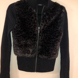Leopard faux fur zip up sweater